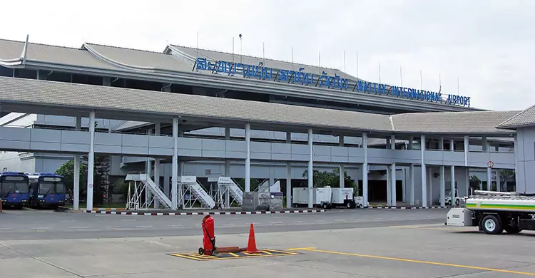 Sân bay quốc tế Lào
