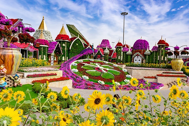 Vườn hoa kỳ diệu Dubai Miracle Garden - Dubai