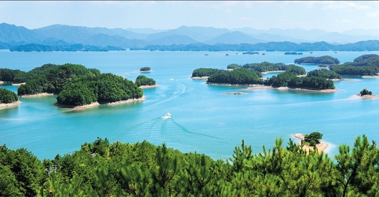 Những địa điểm du lịch tại Trung Quốc Hồ Vạn Đảo - Chiết Giang